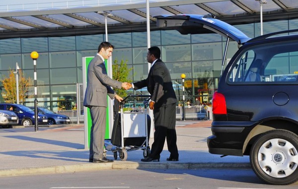 Private car ready for a one-way Zanzibar airport transfer